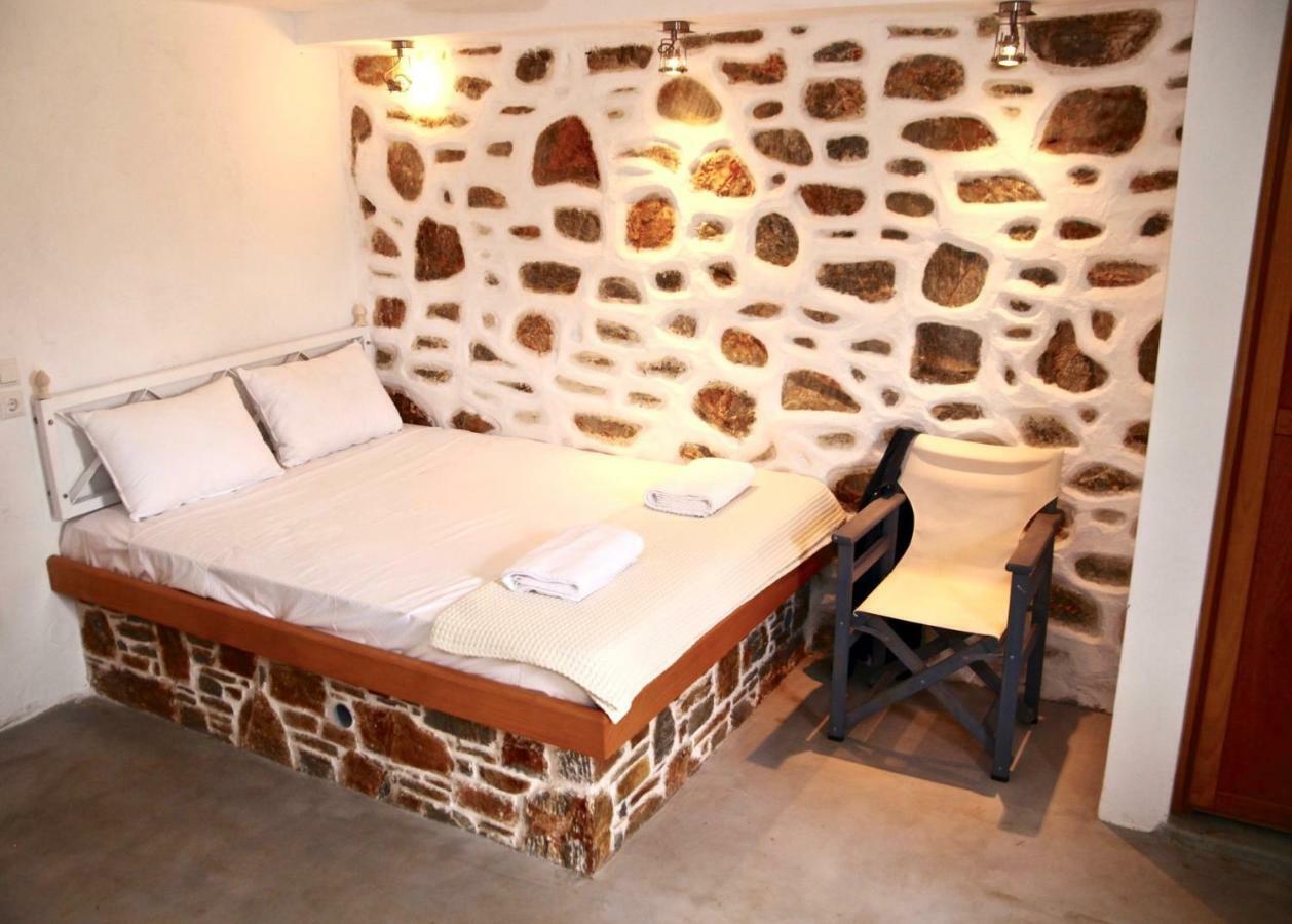 Casa Milos Stone Chalets Alónnisos Exterior foto