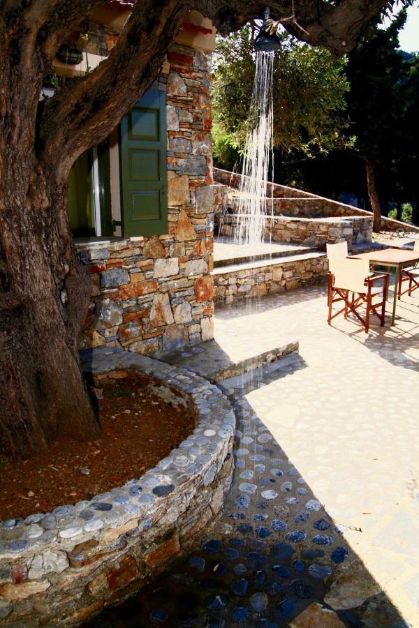 Casa Milos Stone Chalets Alónnisos Exterior foto