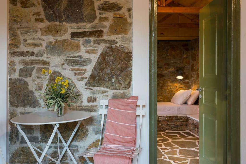 Casa Milos Stone Chalets Alónnisos Exterior foto